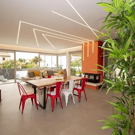Rosarol Near Medulin For 8 People With Private Pool & Only 800 M From Sea Villa Ližnjan