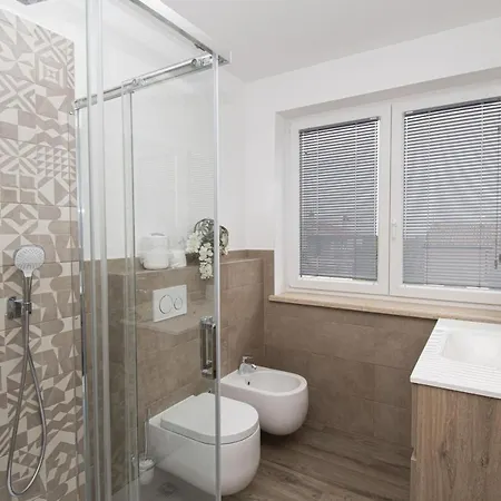 빌라 Rosarol Near Medulin For 8 People With Private Pool & Only 800 M From Sea Ližnjan